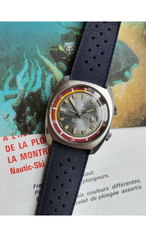 Montre Vintage LIP Nautic Ski Ref. 42983 - Quartz, Boîtier Acier, Bracelet Toile