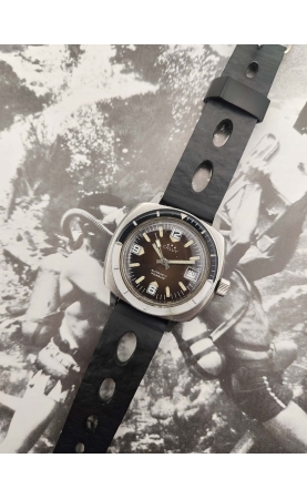 Calvy sous-marine 300 ètres...